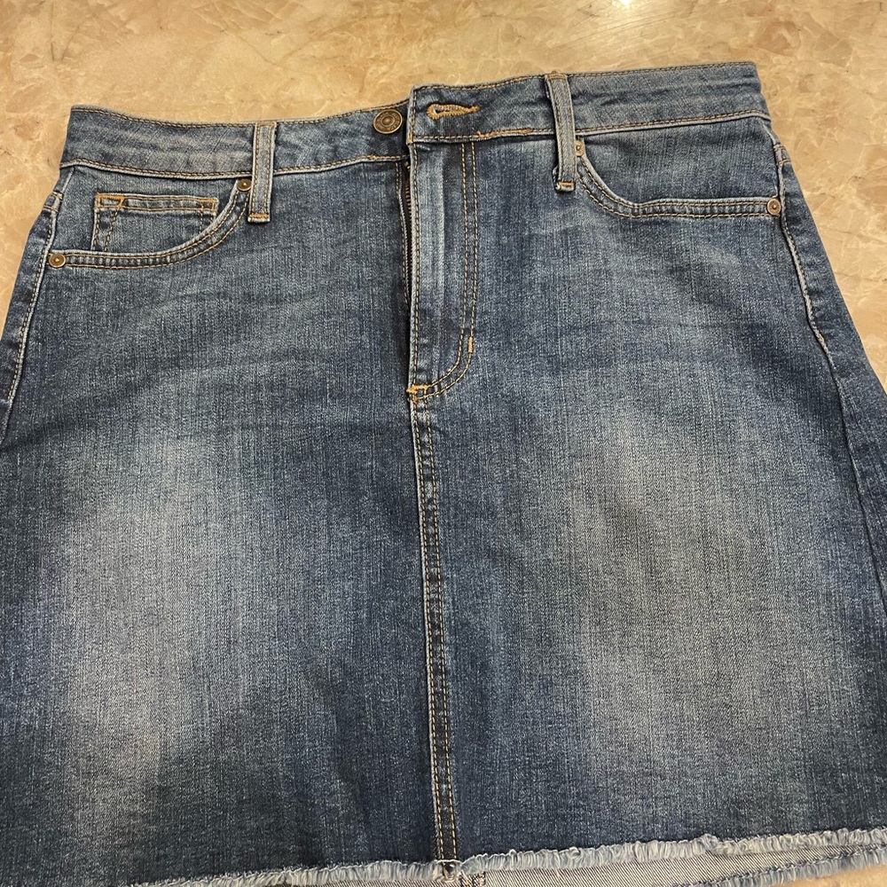 Jean skirt with slight stretch